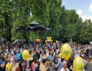 10_Erinnerungsfeier_Pfarrer_Ernst_Sieber_Flashlight