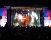 70_Zurich_Pride_Flashlight__223125